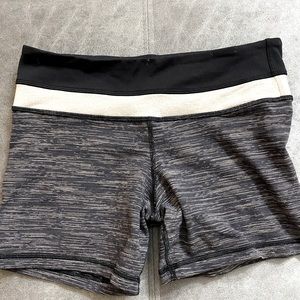 Lululemon Shorts - Multi-Color Greyscale Groove Shorts